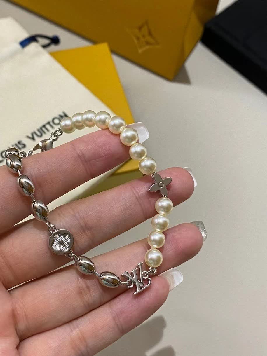 Louis Vuitton Pearl Bracelet
